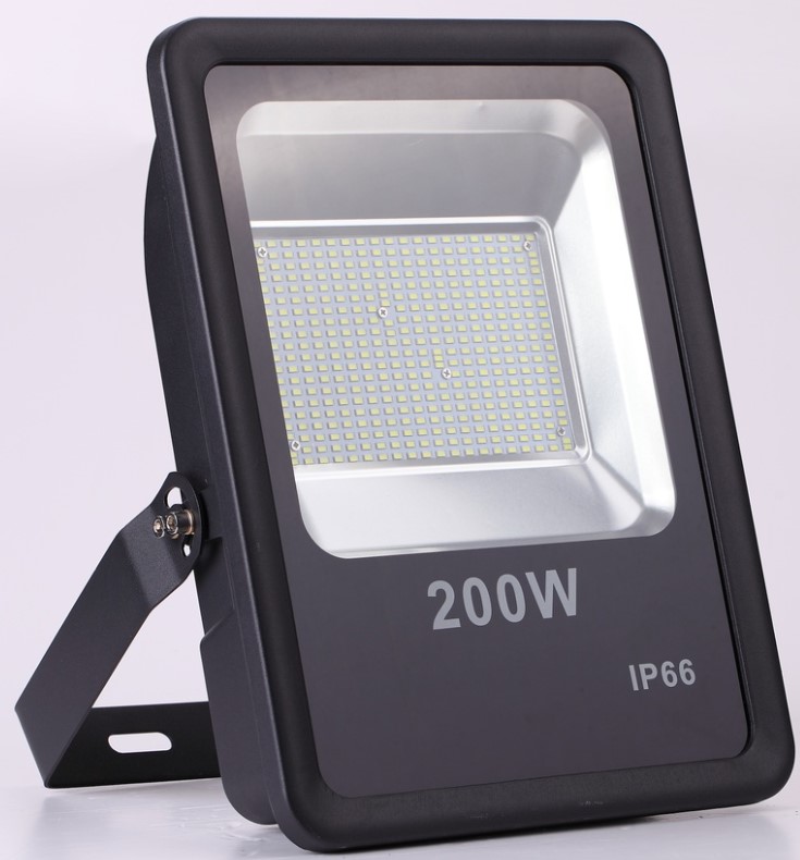 Купить светодиодный прожектор 200 вт LX 200 Вт IP65  200 вт .