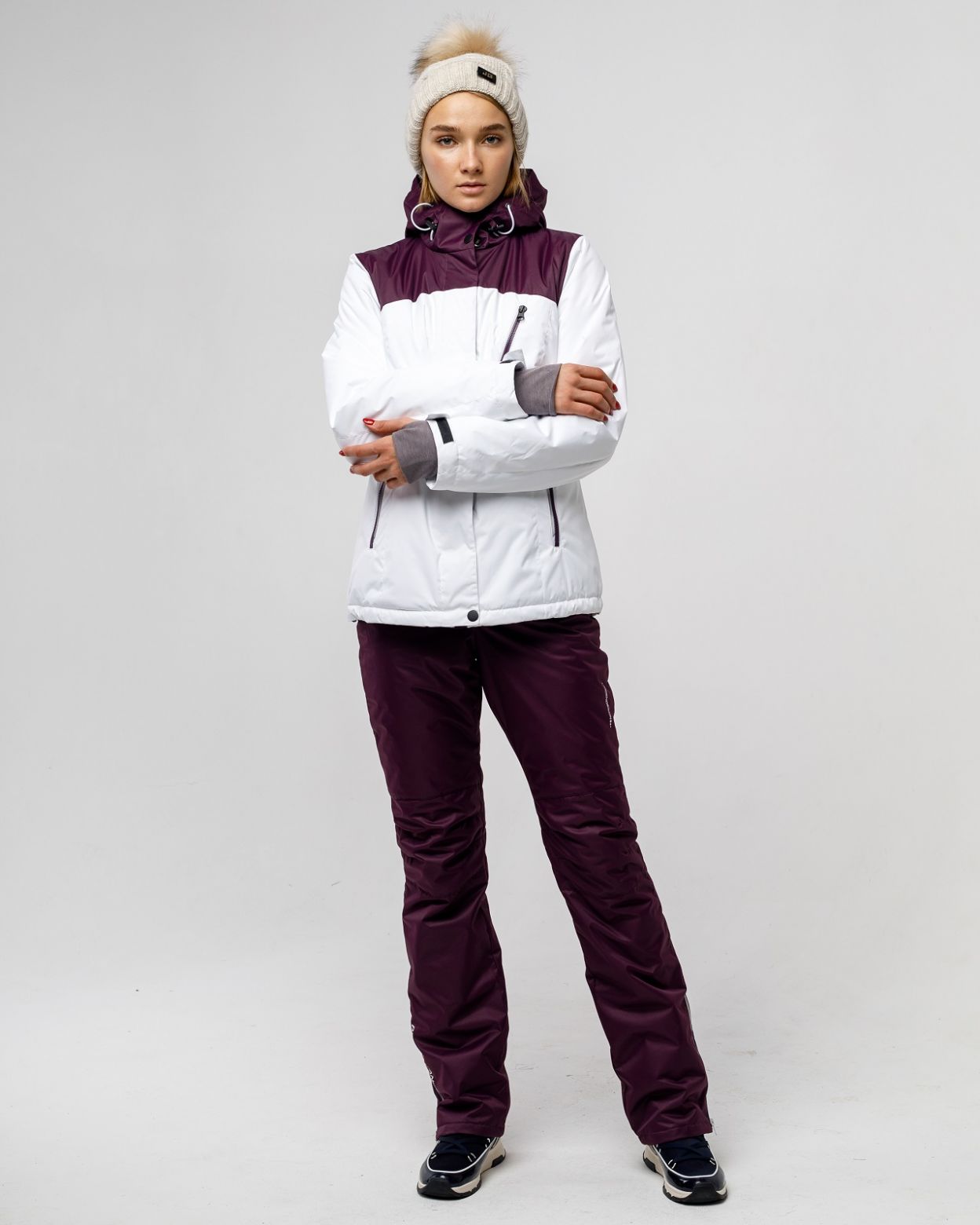 zimnij-kostyum-dlya-aktivnogo-otdyha.jpg?lc=1563981053