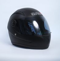 Шлем интегральный черный матовый вид 1