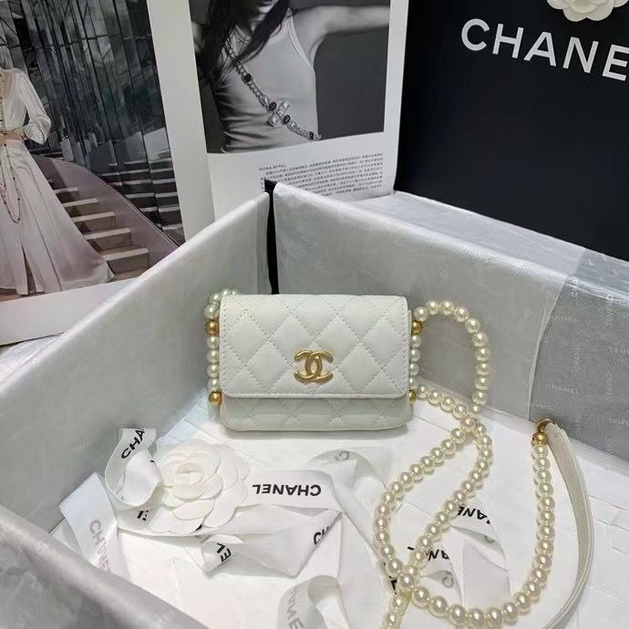 Chanel 14x12x9 cm