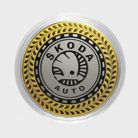 Skoda, монета 10 рублей, с гравировкой, монета Вашего авто