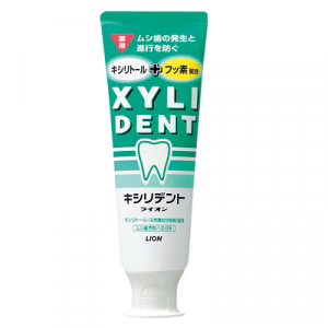 LION Xylident – мятная зубная паста с ксилитом (укрепление эмали зубов, защита от кариеса)