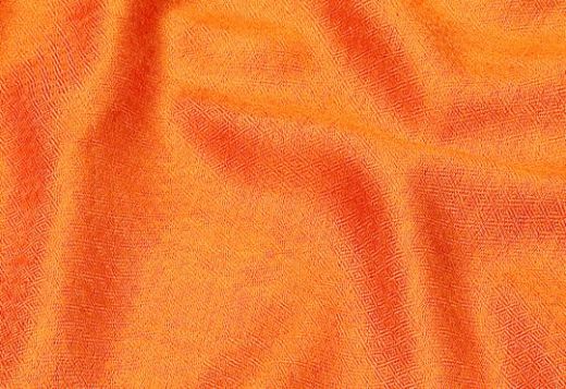 Апельсиново оранжевый шарф палантин из натурального шелка с добавлением шерсти. Купить в Москве в интернет магазине