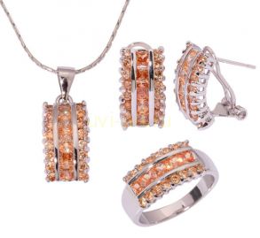 Комплект украшений с медовыми цитринами - серьги, кольцо, подвеска с цепочкой (арт. 801112108)
