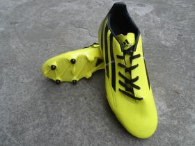 Бутсы футбольные adidas F30 43 размер