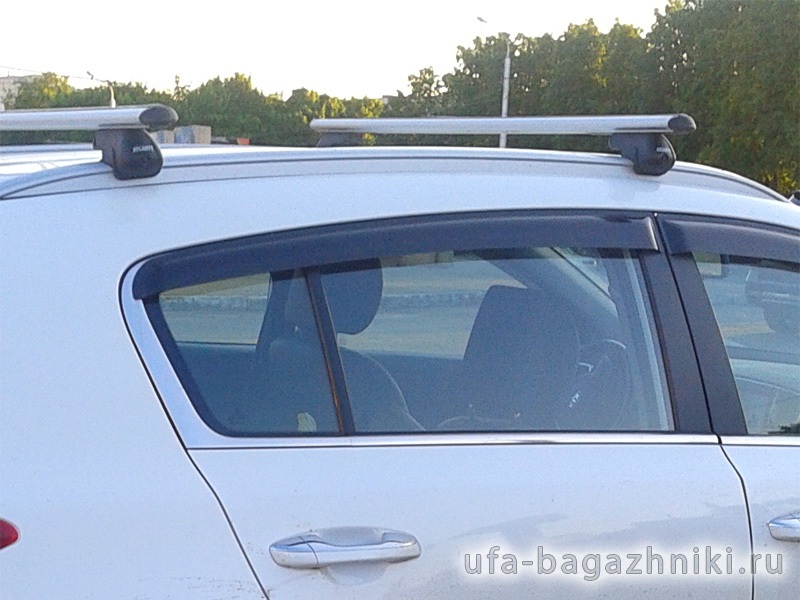 Багажник на крышу Kia Sportage IV с интегрированными рейлингами, Атлант, аэродинамические дуги
