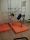 Детский гимнастический мат оранжевого цвета мягкий в квартиру