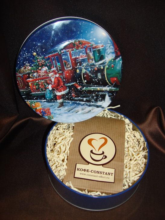 Дед мороз и паровоз (жестяная упаковка) - новогодний подарочный набор с кофе