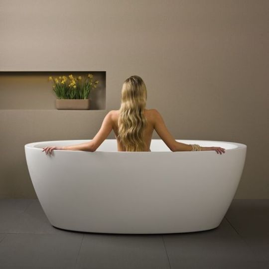 Овальная ванна из искусственного камня Balteco Senzo 178x88 ФОТО