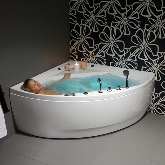 Изображение Гидромассажная ванна с подсветкой Balteco Linea 14 140x140
