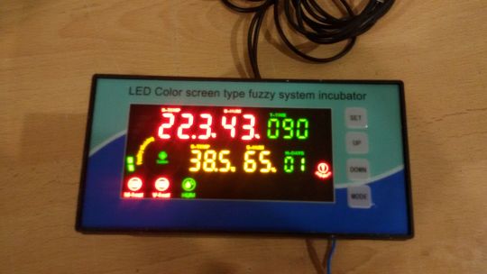 LED терморегулятор для инкубатора. Альтернатива HM - 18.