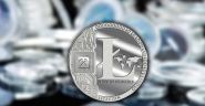 Монета ЛАЙТКОИН Litecoin криптовалюта - посеребренная в капсуле