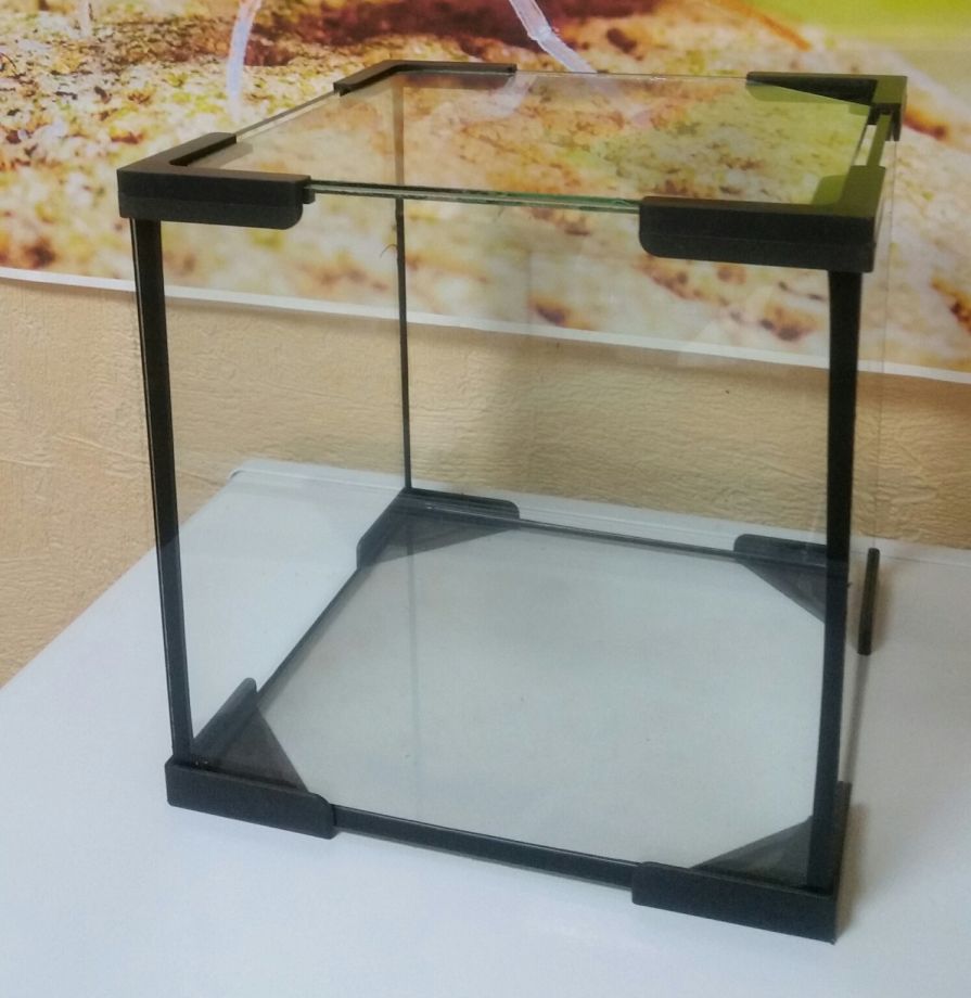 Аквариум куб с покровным стеклом