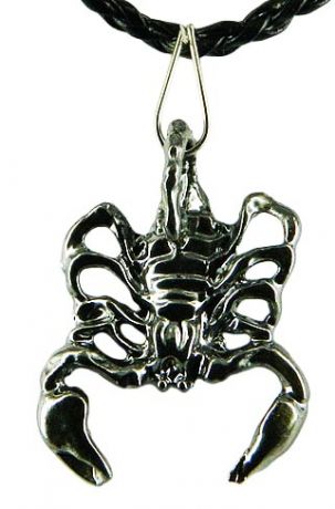Медальон металлический Скорпион