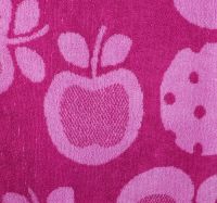Полотенце розового цвета