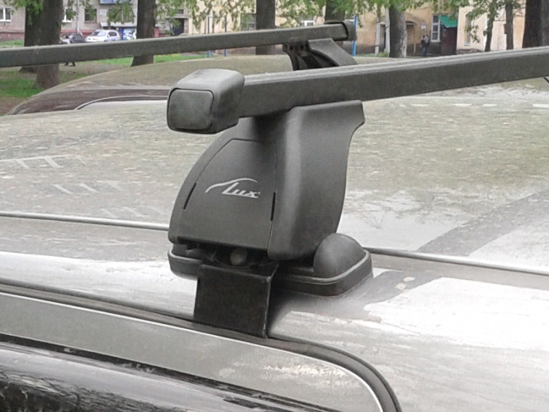 Багажник на крышу Nissan Qashqai (5-dr CUV 2007-13), Lux, прямоугольные стальные дуги