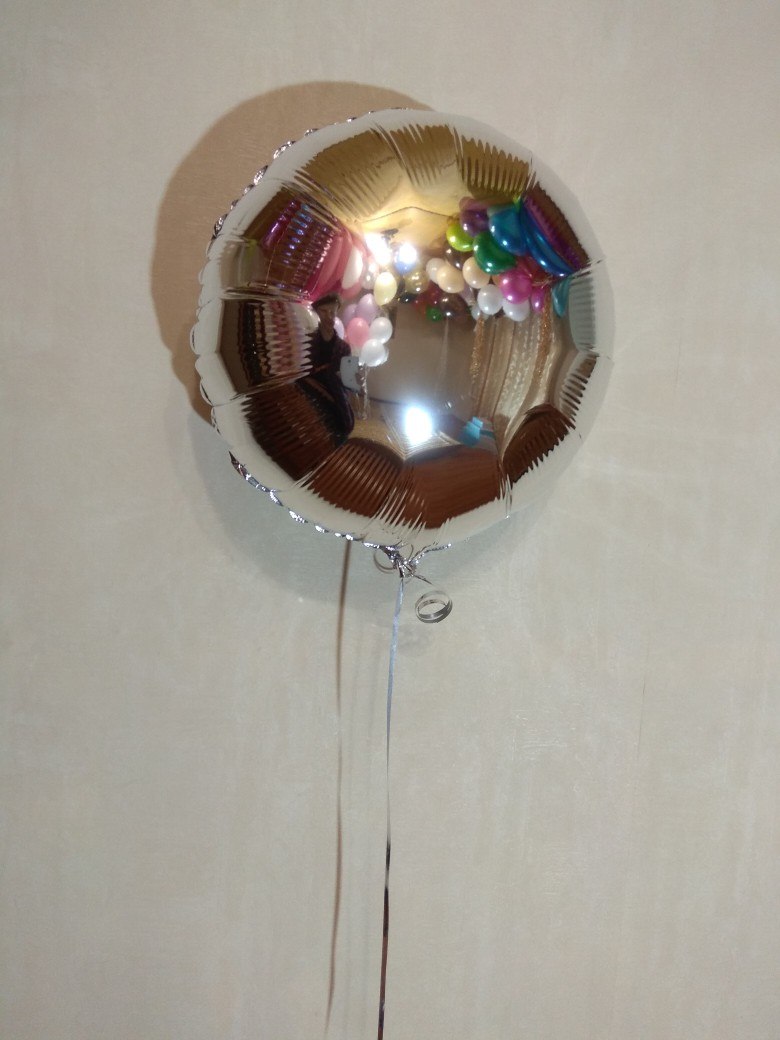 Круг серебряный шар фольгированный с гелием