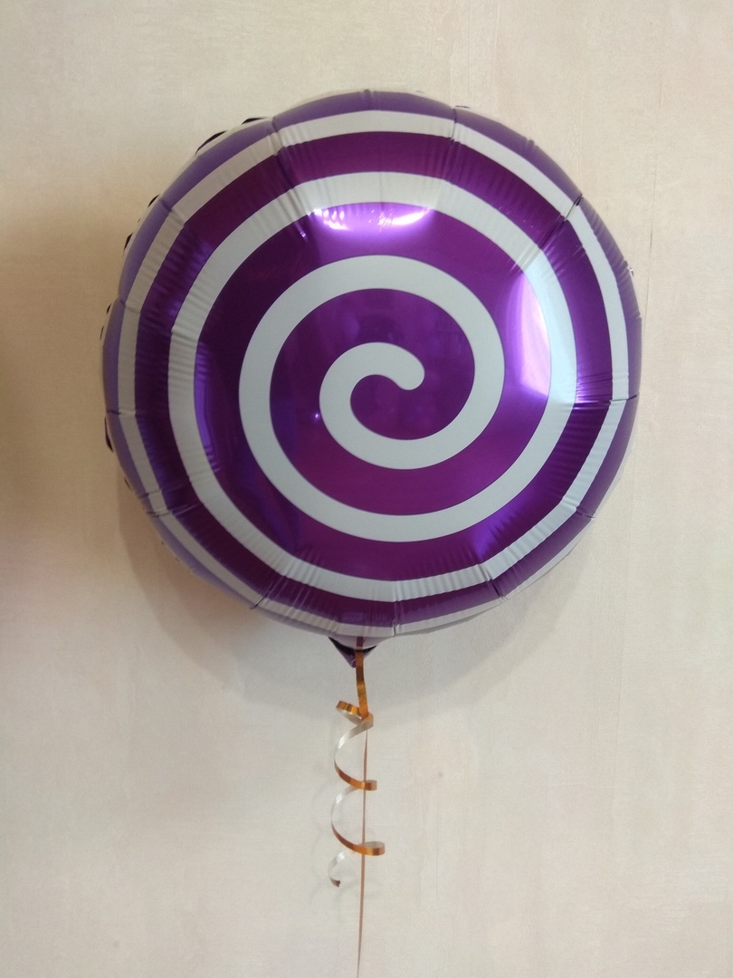 Фиолетовый круг-леденец спиралька шар фольгированный с гелием