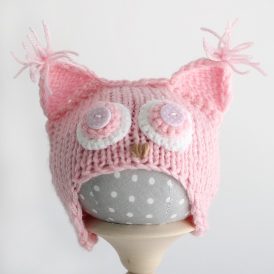 Вязанная шапочка для куклы- Розовая сова