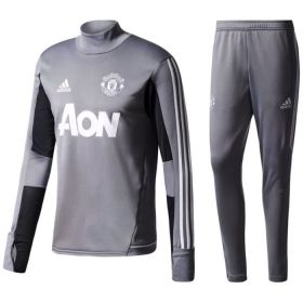 Футбольный тренировочный костюм Манчестер Юнайтед  серый