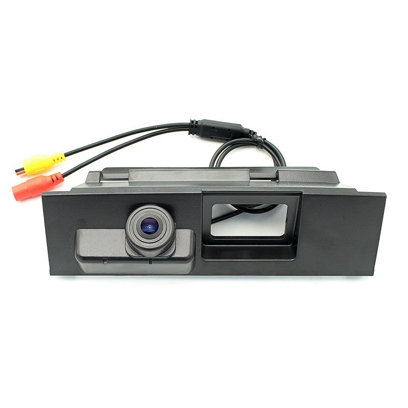 Камера заднего вида в ручку багажника Ford Mondeo 5