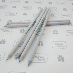карандаши из переработанного картона с логотипом
