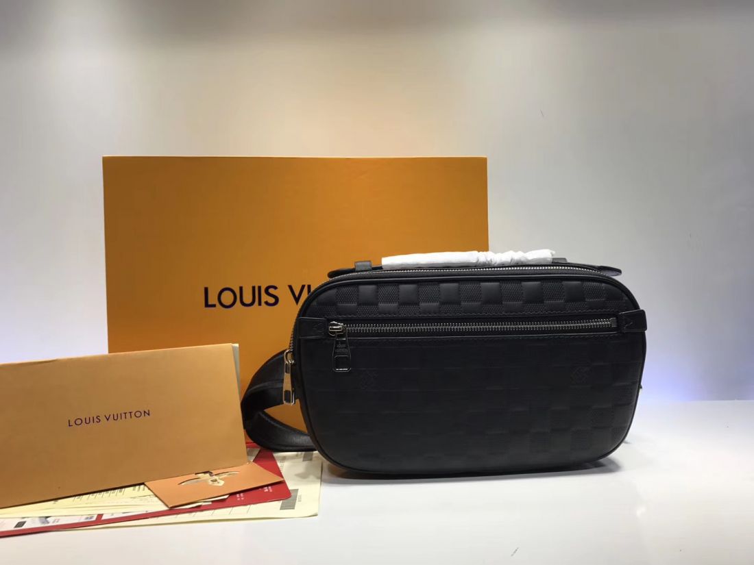 Поясная сумка Louis Vuitton Ambler