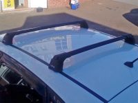 Багажник на крышу Kia Ceed hatchback, Turtle Air 3, аэродинамические дуги в штатные места (черный цвет)