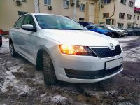 Skoda Rapid 2017 г. Автомат (Белый)