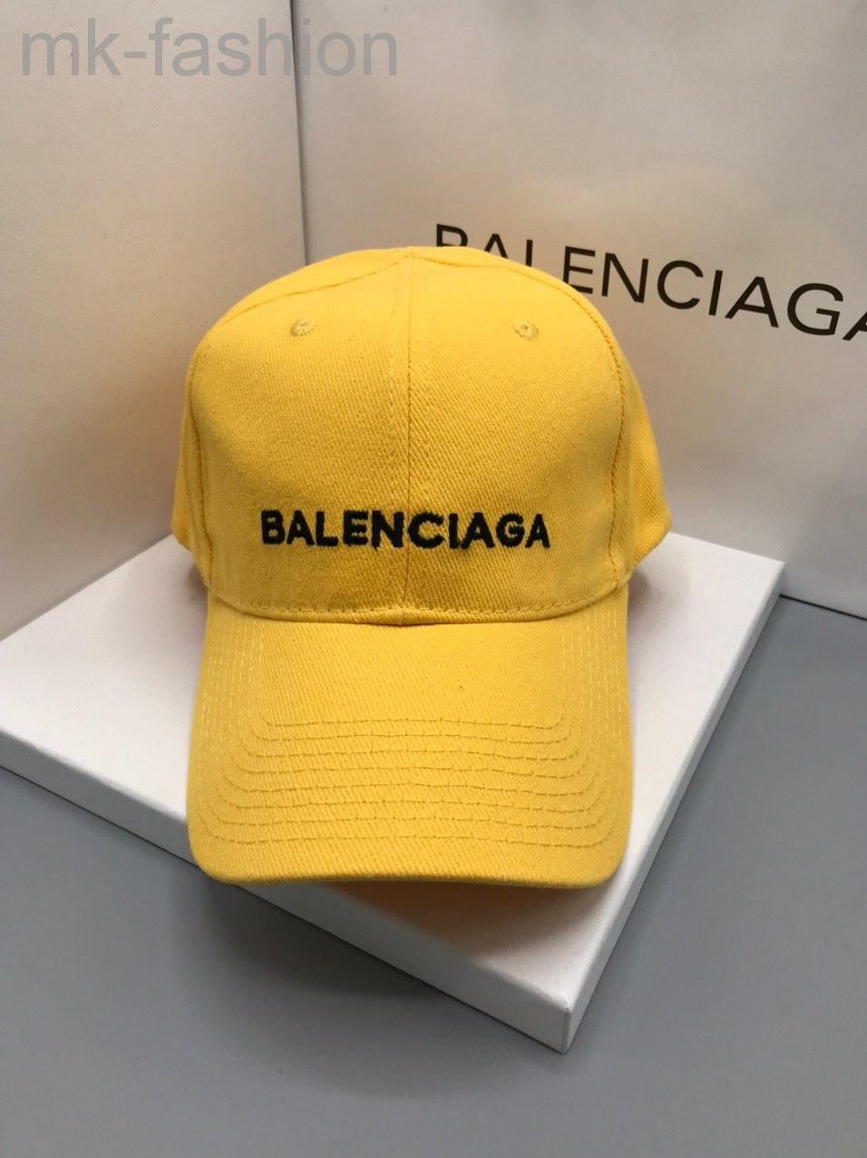 Balenciaga cap (Кристобаль Баленсиага)