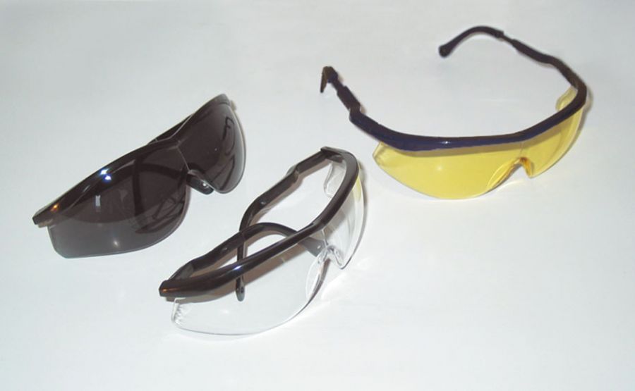 Защитные очки Horse Comfort из пластика. С дужками и эффектом антиблик.