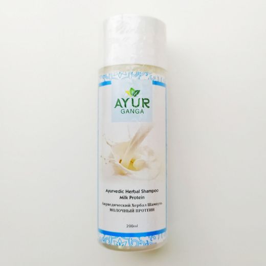 Шампунь аюрведический травяной Молочный протеин | Ayurvedic Herbal Shampoo Milk protein | 200 мл | AyurGanga