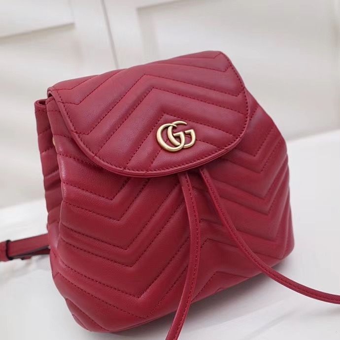 Стёганный мини рюкзак Gucci Marmont GG 21 см
