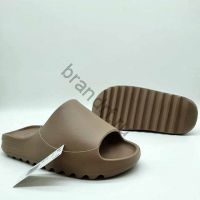 Шлепанцы Adidas Yeezy Boost Slide