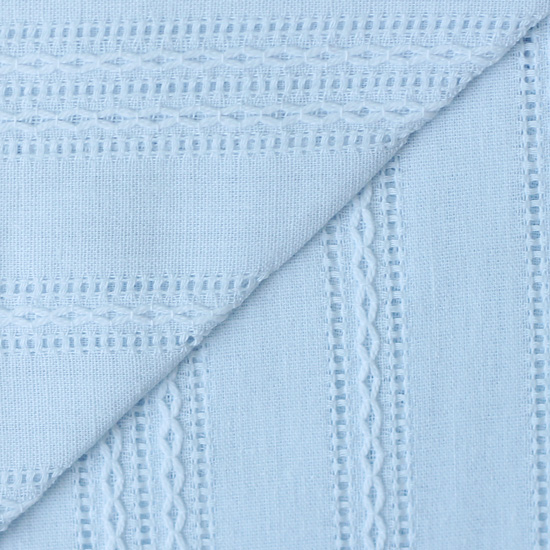 Лоскут ткани Хлопок с выработкой Шитьё на голубом 50х37