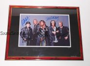 Автографы: Aerosmith. Стивен Тайлер, Джо Перри, Том Хэмилтон, Джоуи Крамер, Брэд Уитфорд