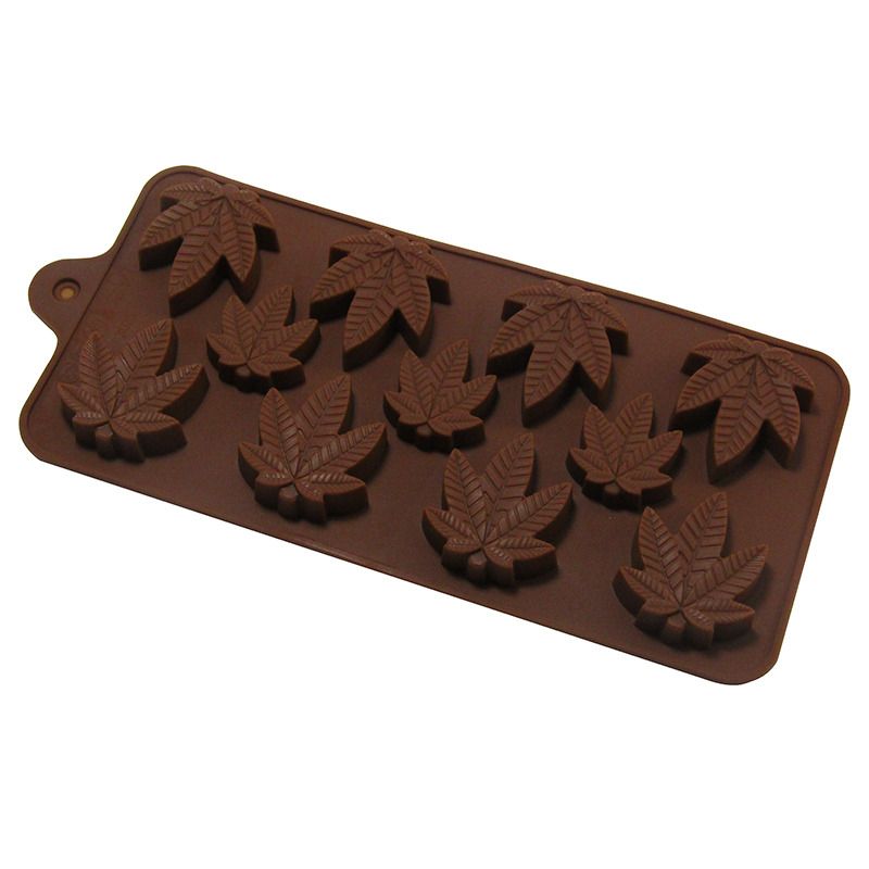 Силиконовая форма для шоколада Лист конопли