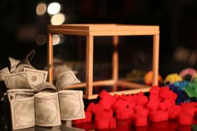 Коробка для появления денег (шаров, цветов и пр) - Illusion Money Box