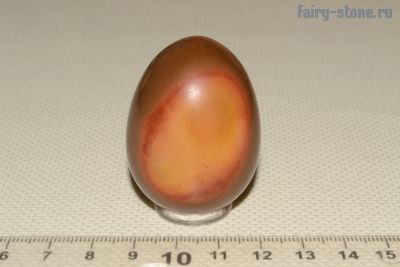 Яйцо из камня яшма мадагаскарская(44мм)