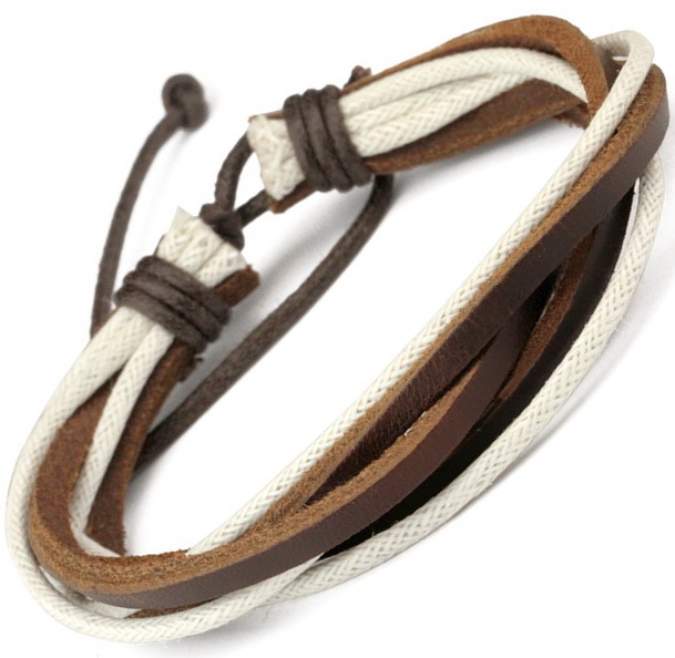 Кожаный браслет с белыми тканными шнурами