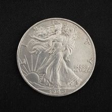 Монета Walking Liberty Half Dollar (Brass)
