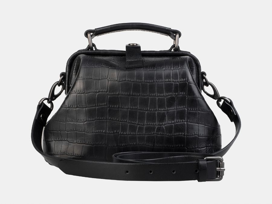 Женская сумка-саквояж из натуральной кожи Alexander-TS "W0013 Black Croco"
