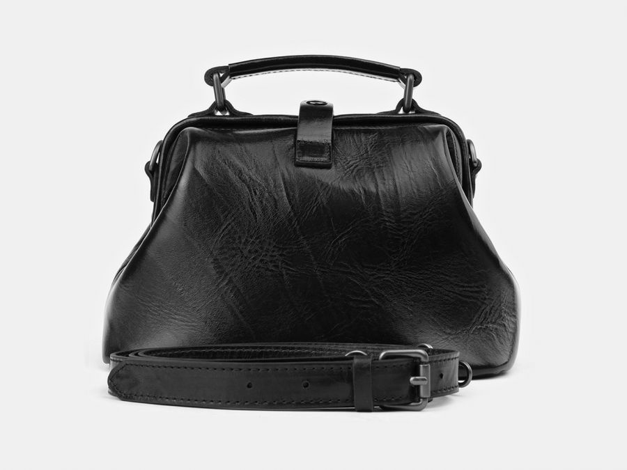 Женская сумка-саквояж из натуральной кожи Alexander-TS "W0013 Black PG"
