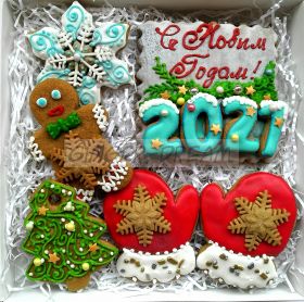 Имбирные пряники новогодние в подарочных наборах "Пряничное ассорти"