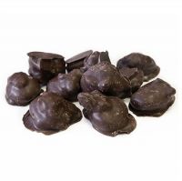 Абрикос в темной шоколадной гразури