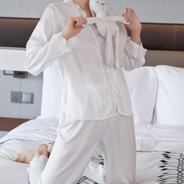 белый пижамный комплект, рубашка со штанами, шелк, размер 42,44,46 модель 700