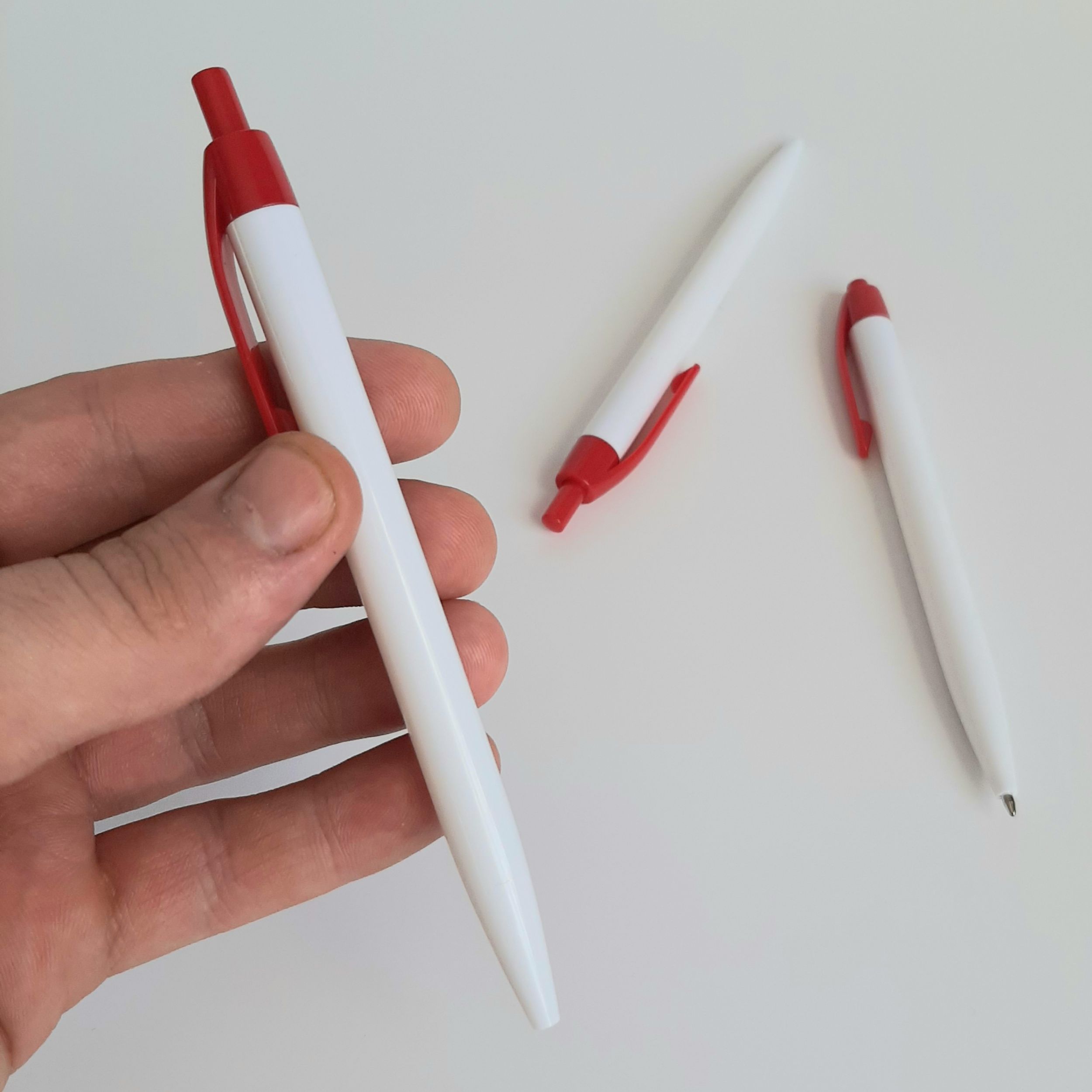 недорогие ручки с логотипом