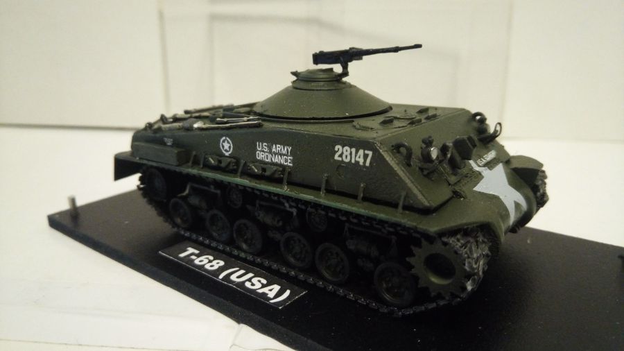 Огнеметный танк T68  USA (1/72)