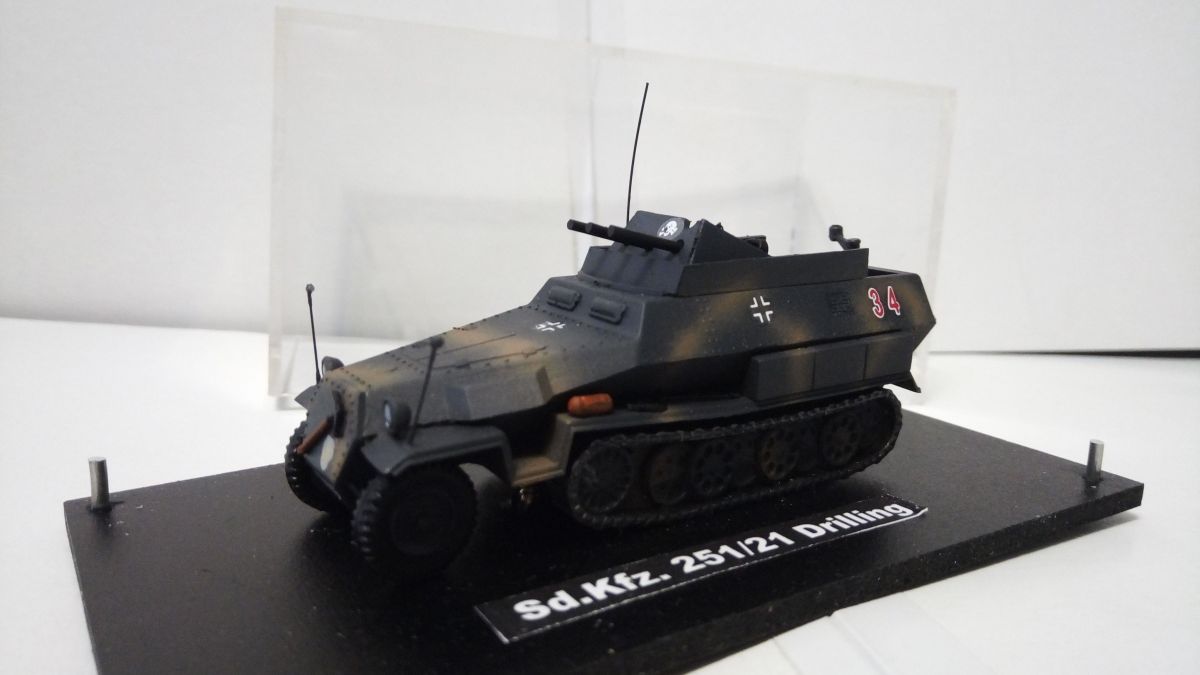 Sd.Kfz 251/21 Drilling (1/72)