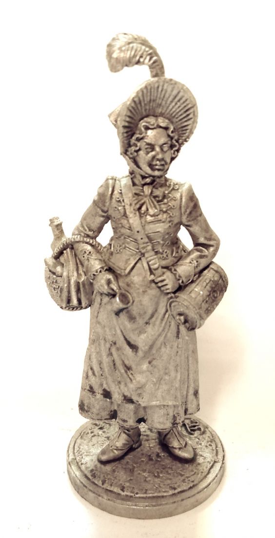 Фигурка Французская маркитантка, 1805-15 гг. олово